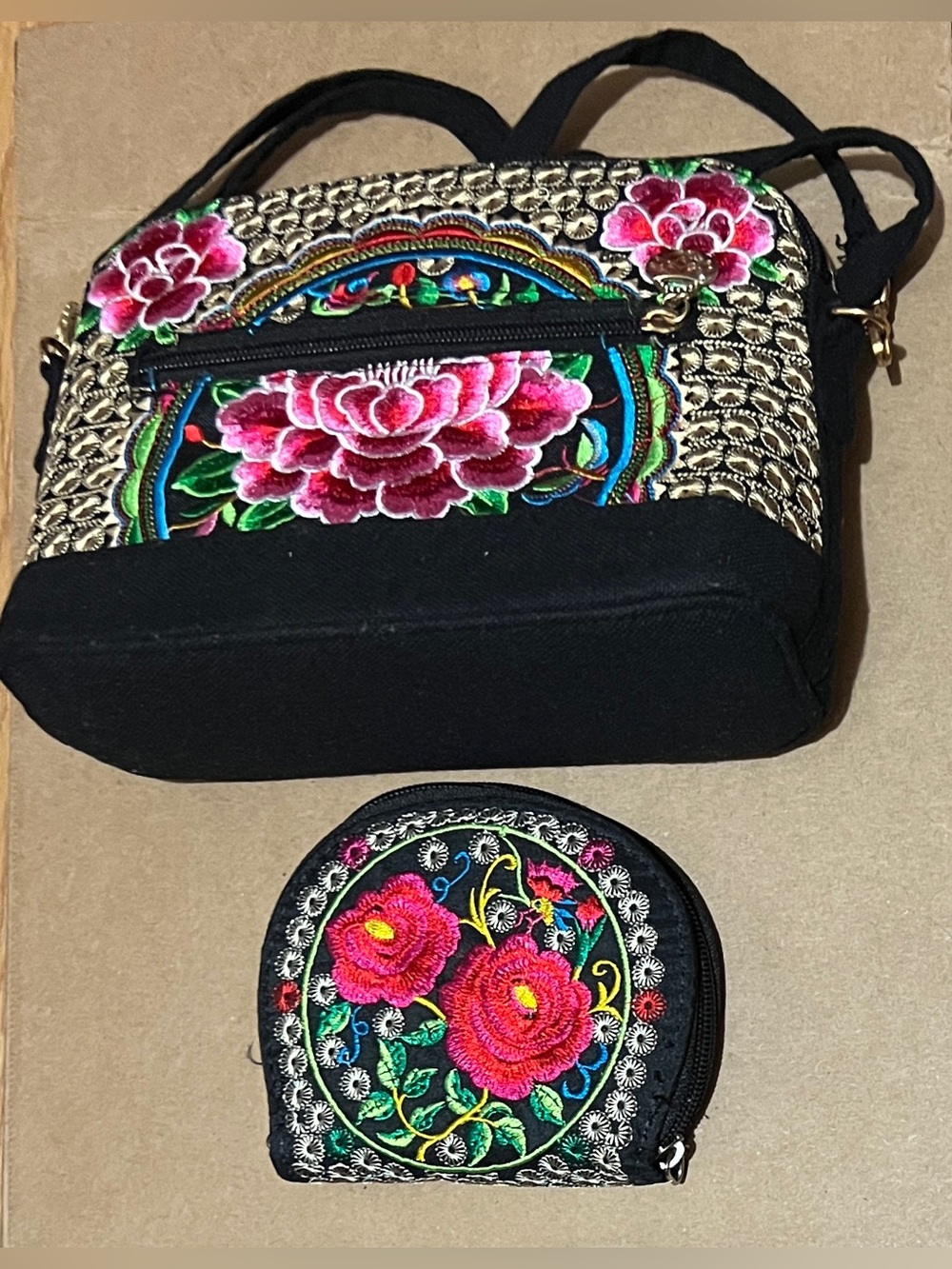 Floral Embroidered Crossbody Bag and Matching Coin Purse Set Black Canvas